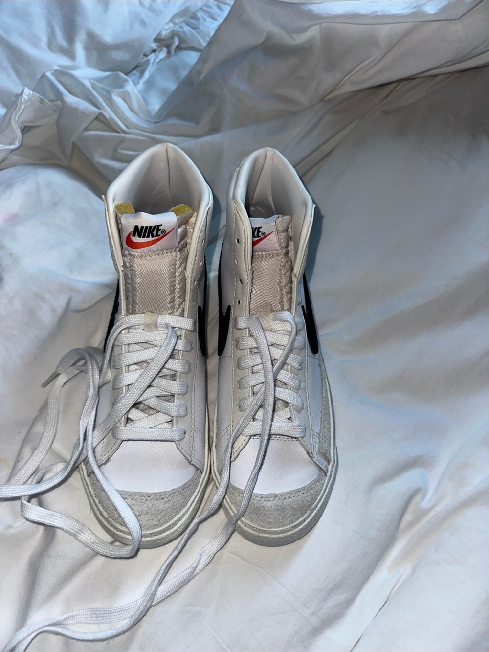 NEVER WORN Nike White High-Top Sneakers with Black Swoosh and Red Tongue Logo